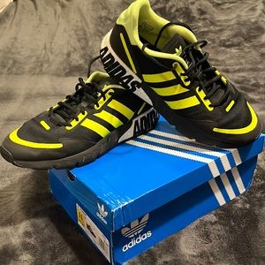 Mens Adidas ZX 1K Boot Running Shoe. Excellent Shape!